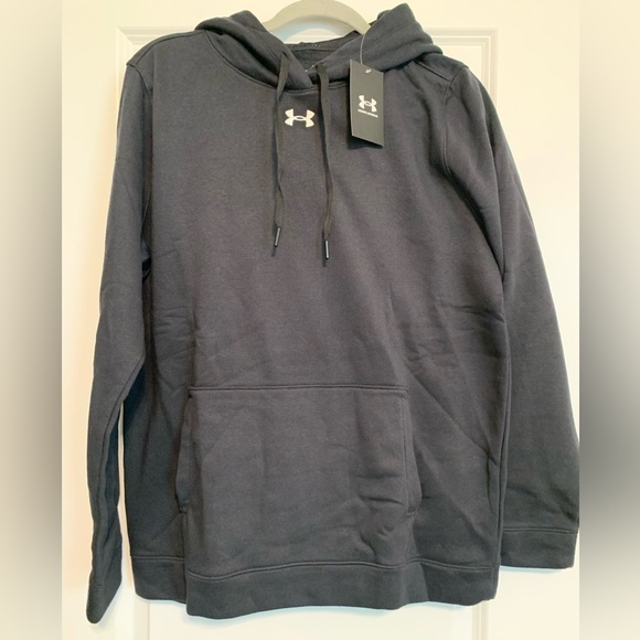 Sweaters - Women’s under armour black pull over hoodie large